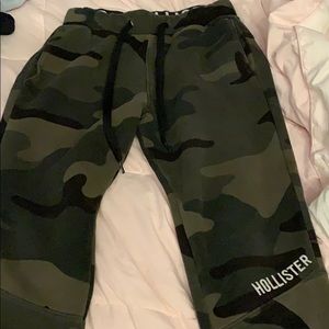 Holister joggers